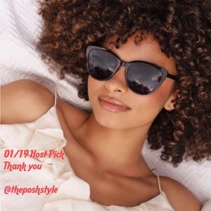 New Rachel Zoe Nina Sunglasses New!